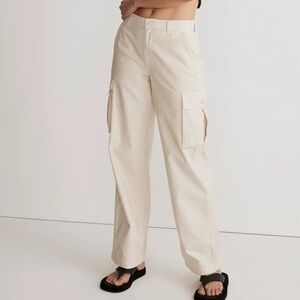 Madewell Garment Dyed Low-Slung Straight Cargo Pants in Vintage Linen - Size 26
